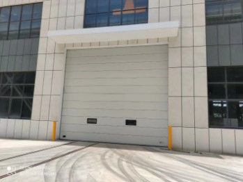 شراء الأبواب الصناعية المقطوعة المخصصة أبواب المرآب المقطوعة الفولاذية المعزولة online manufacture