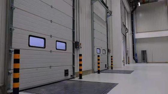 0.4ملم الصلب المغلف الأبواب القطاعية الصناعية RAL9006 / RAL9002 لون