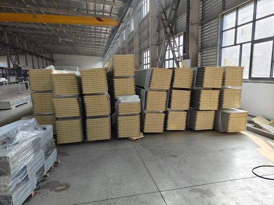أبواب المرآب القطاعية ذات الأداء الممتاز في الختم والعزل