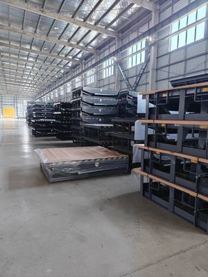 محطة تحميل الهيدروليكية الكهربائية مستوى رصيف الحمل الديناميكي 6800kg / الحمل الثابت 13600kg