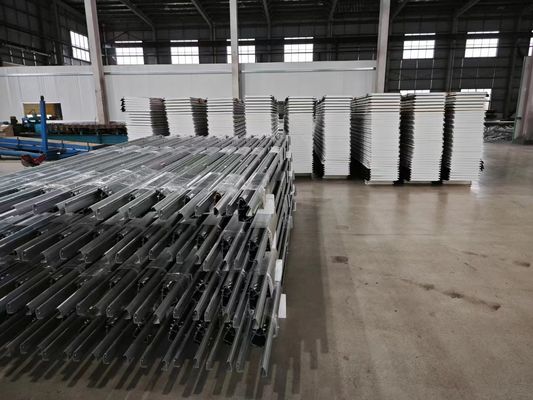 أوتوماتيكية مخصصة لون 40mm ألواح قسمية الأبواب المرآب الفولاذ