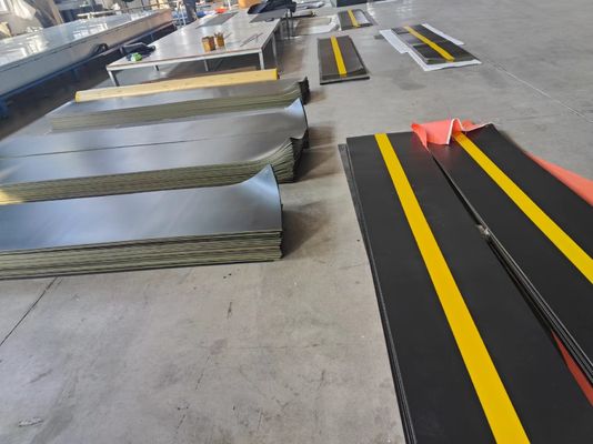 إصلاح أوتوماتيكي لـ (PVC Fabric) إعادة تعيين السرعة العالية للشاشة الدوارة السريعة للشاشة الدوارة السريعة غرفة نظيفة باب سريع