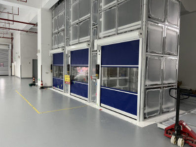 الباب الصناعي السريع من الفولاذ المغلف PVC 2m/s 900N / 800N مقاومة للدموع